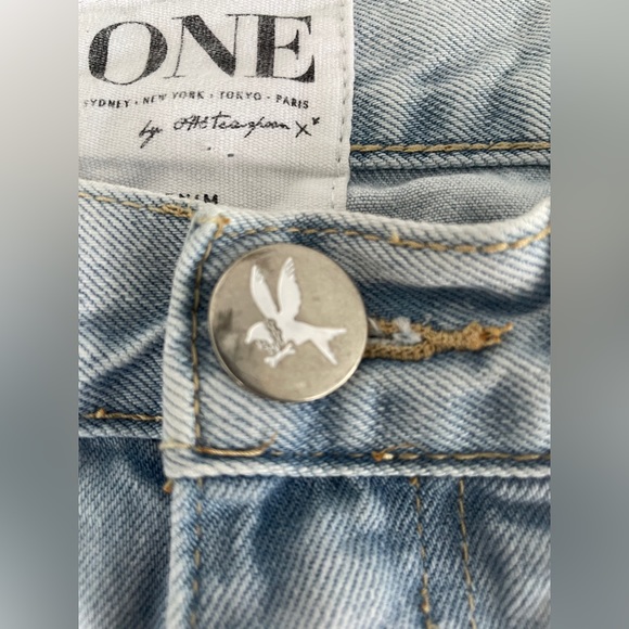 Light Wash One by One Teaspoon Awesome Baggies Jeans - Picture 12 of 12